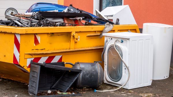 Basement Junk Removal in Deltona