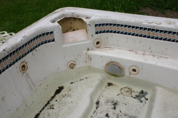 Hot Tub Removal in Deltona