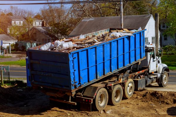 Junk Pickup Service in Deltona