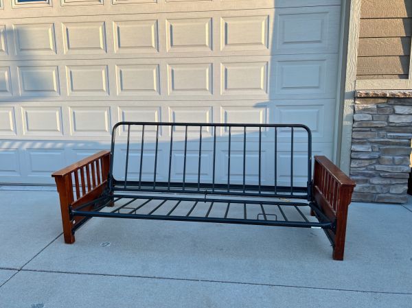 Porch Furniture Disposal in Deltona